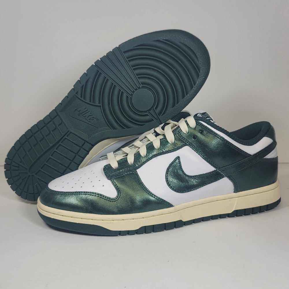 Nike Dunk Low Vintage Green Coconut Milk DQ8580-100 Womens Size 11 Mens 9.5